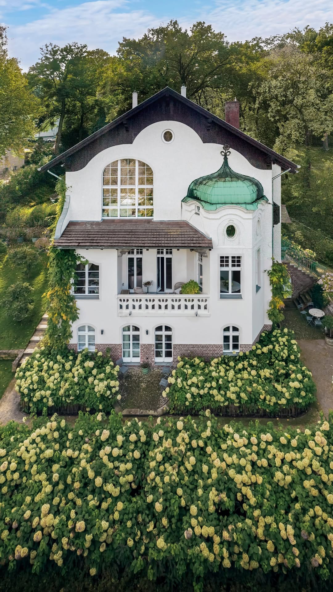 Post 9 by Engel & Völkers Brandenburg on Instagram (video)