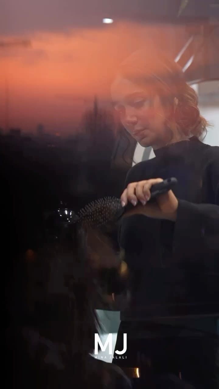 Post 10 by Mina Jalali on Instagram (video)