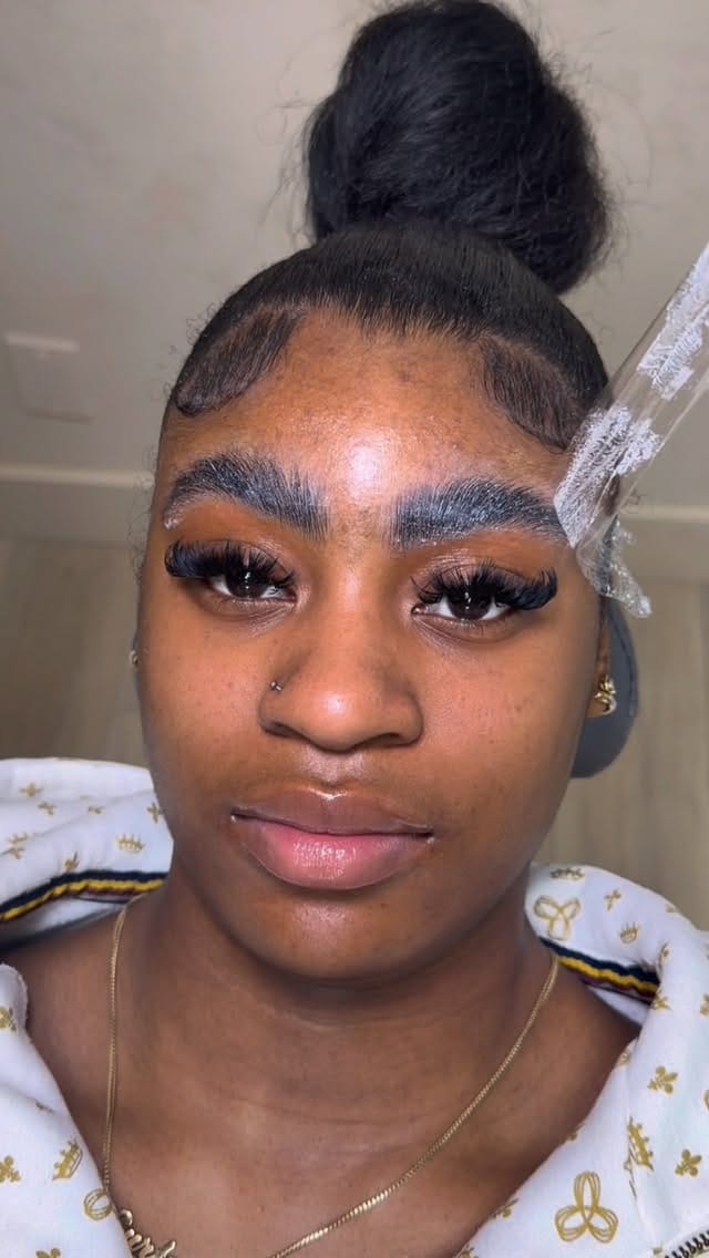 Post 2 by Vaughan Brow Artist | Educator | Canada 🇨🇦 on Instagram (video)