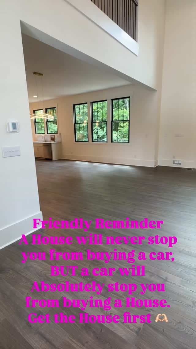 Post 2 by Nina Tingle on Instagram (video)