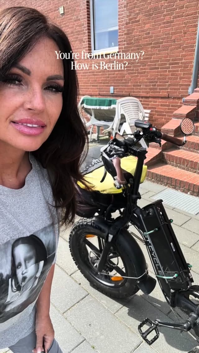 Post 5 by Nina Tingle on Instagram (video)