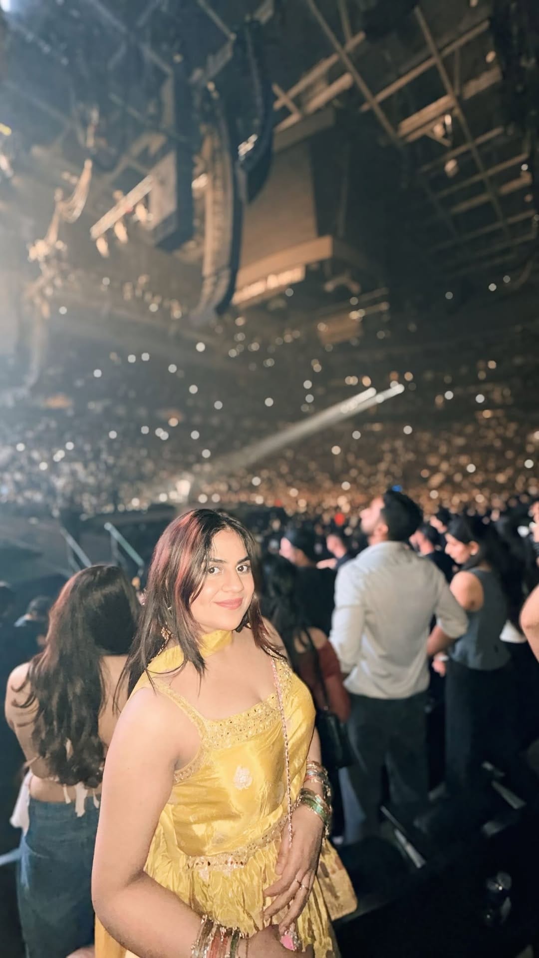 Post 6 by NAVYA on Instagram (video)