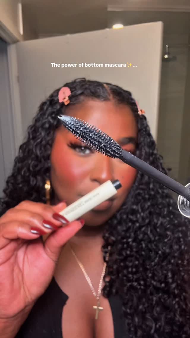 Post 10 by NICOLE | Makeup Artist & Content Creator on Instagram (video)
