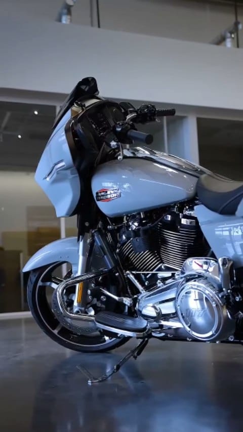 Post 9 by Private Collection Auto Studio on Instagram (video)