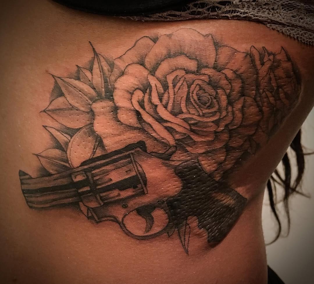 Post 8 by Tats on Instagram (carousel)