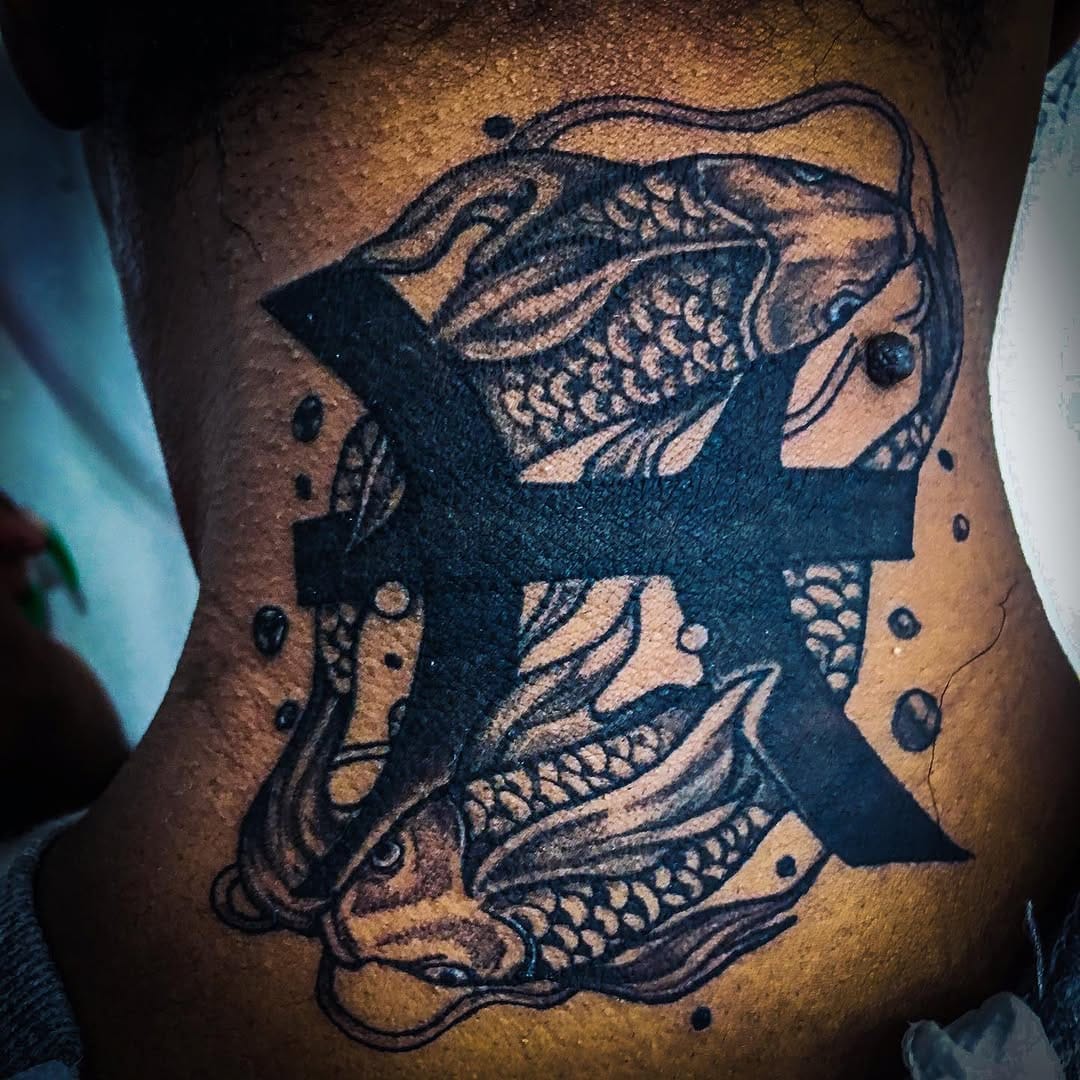 Post 10 by Tats on Instagram (image)