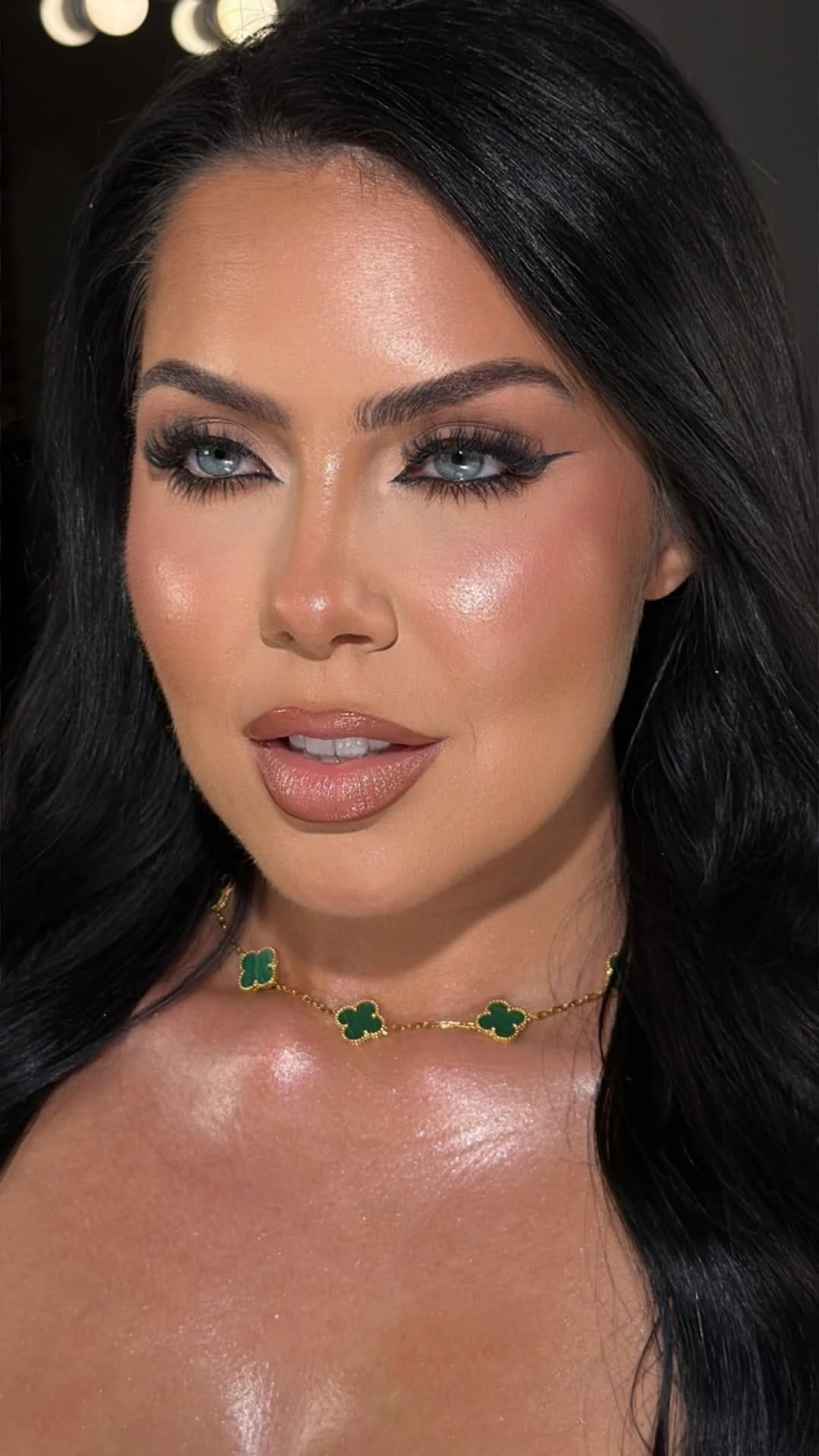 Post 5 by ELITE MAKEUP ARTIST| CANADA on Instagram (video)