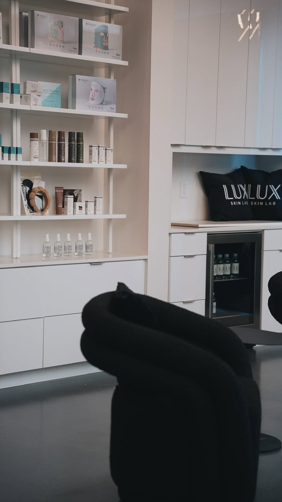 Post 4 by Lux Skin Lab on Instagram (video)