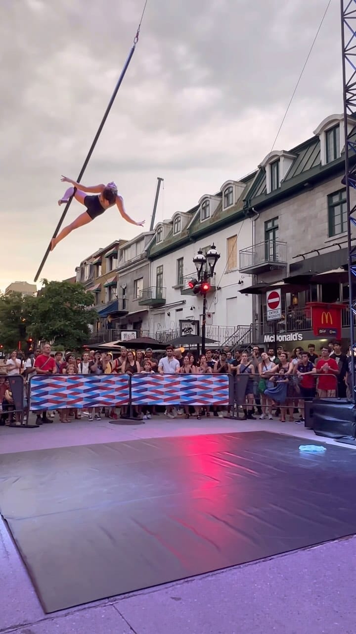 Post 9 by Minji Kim on Instagram (video)