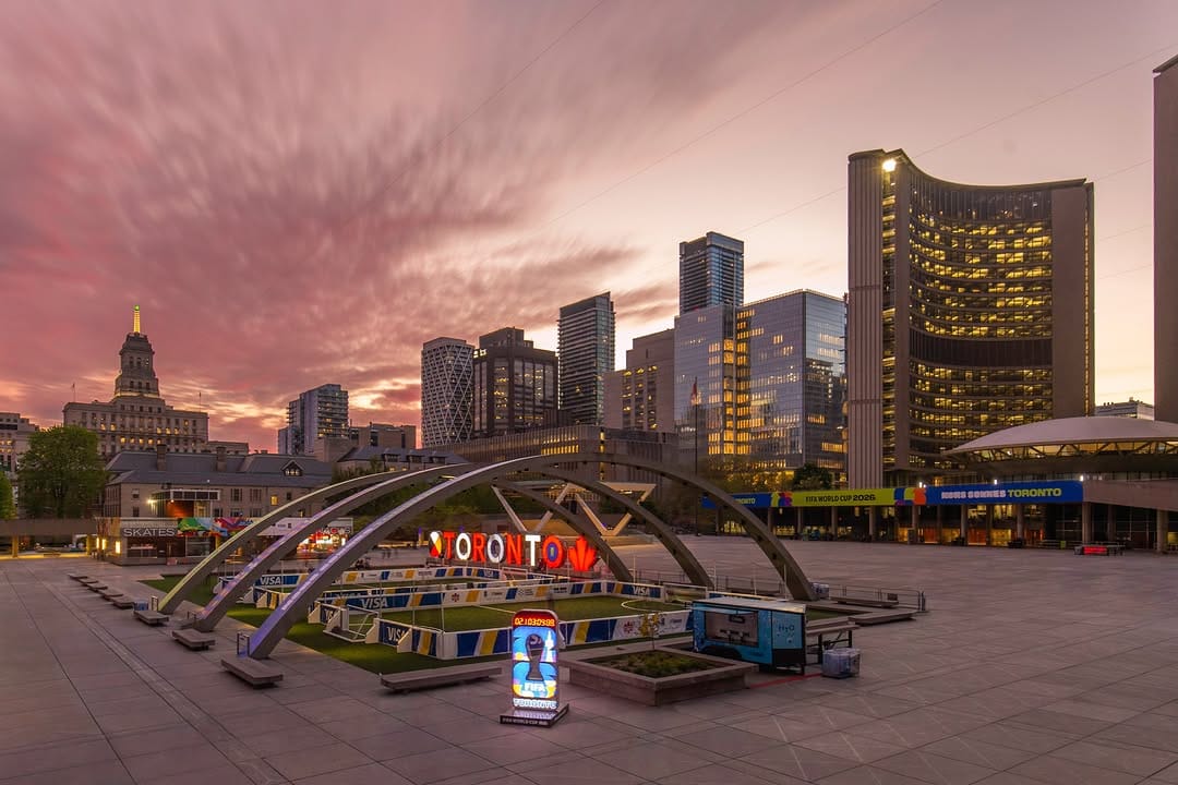 Post 3 by Roland Bast 🇨🇦 Travel Photographer & Destination Storyteller 🇨🇦 on Instagram (carousel)