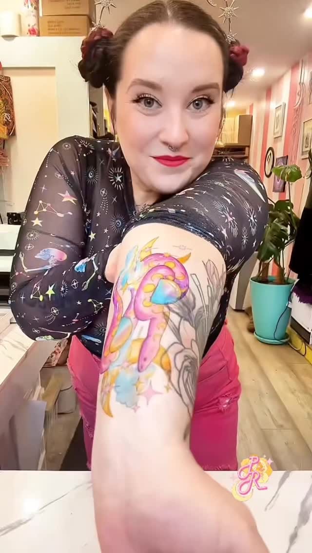 Post 3 by Polly | Digital Artist 🇨🇦 on Instagram (video)