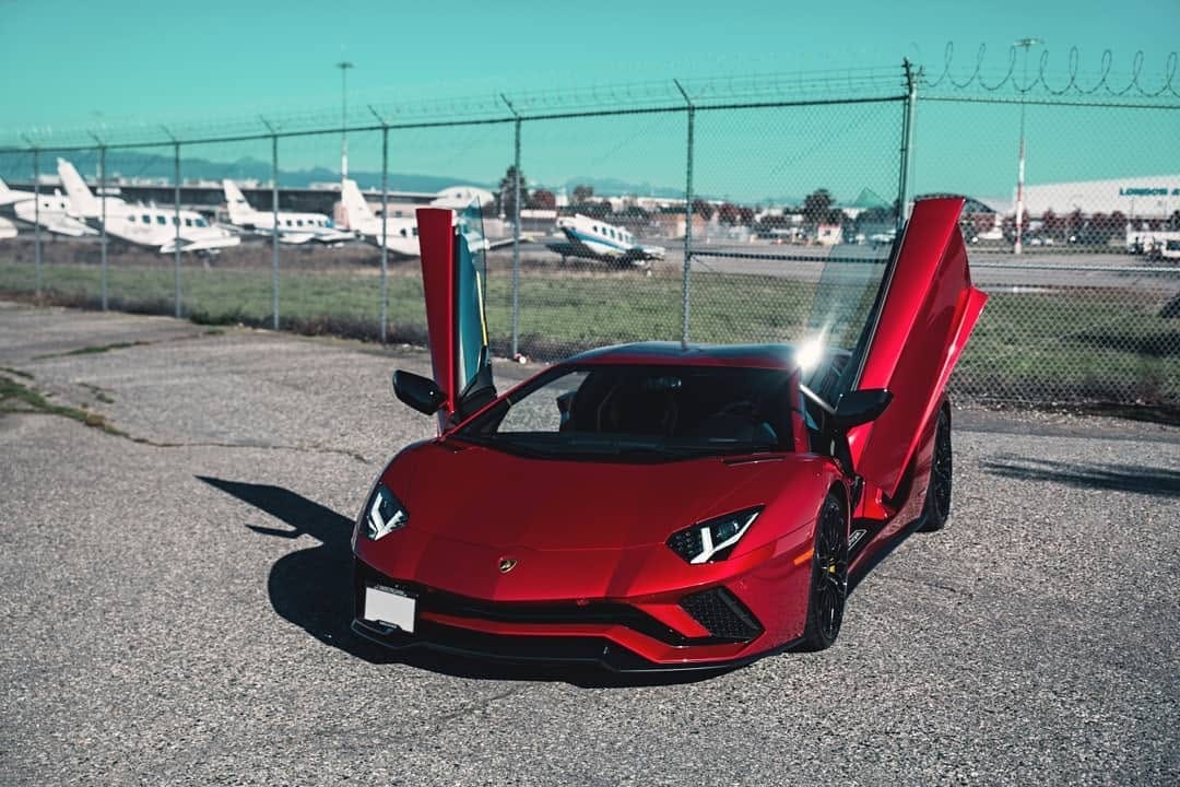 Post 3 by Marcel Lech on Instagram (carousel)