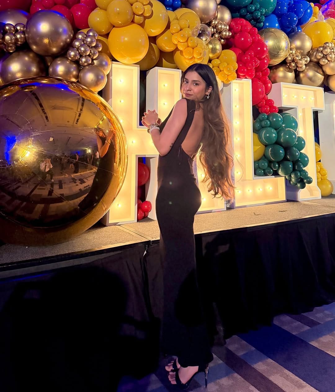 Post 2 by PRIYA ☾ on Instagram (carousel)