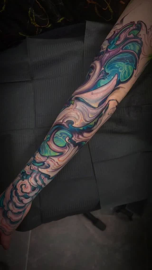 Post 6 by Markus Lenhard on Instagram (video)