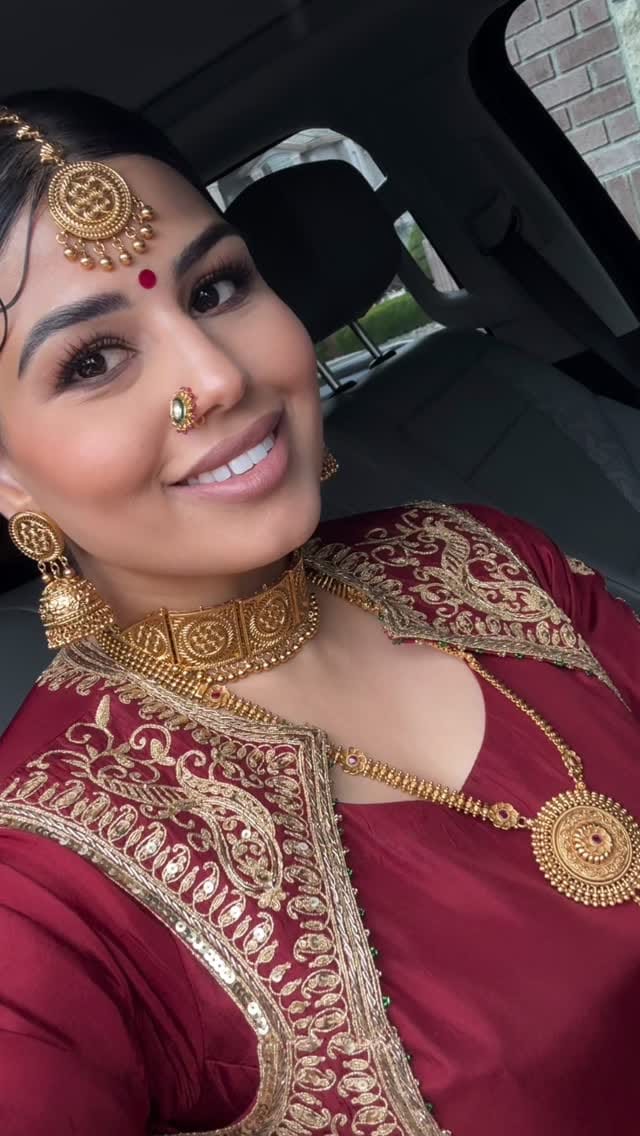 Post 8 by Jalica Kaur Rana•MAKEUP + HAIR ARTIST on Instagram (video)