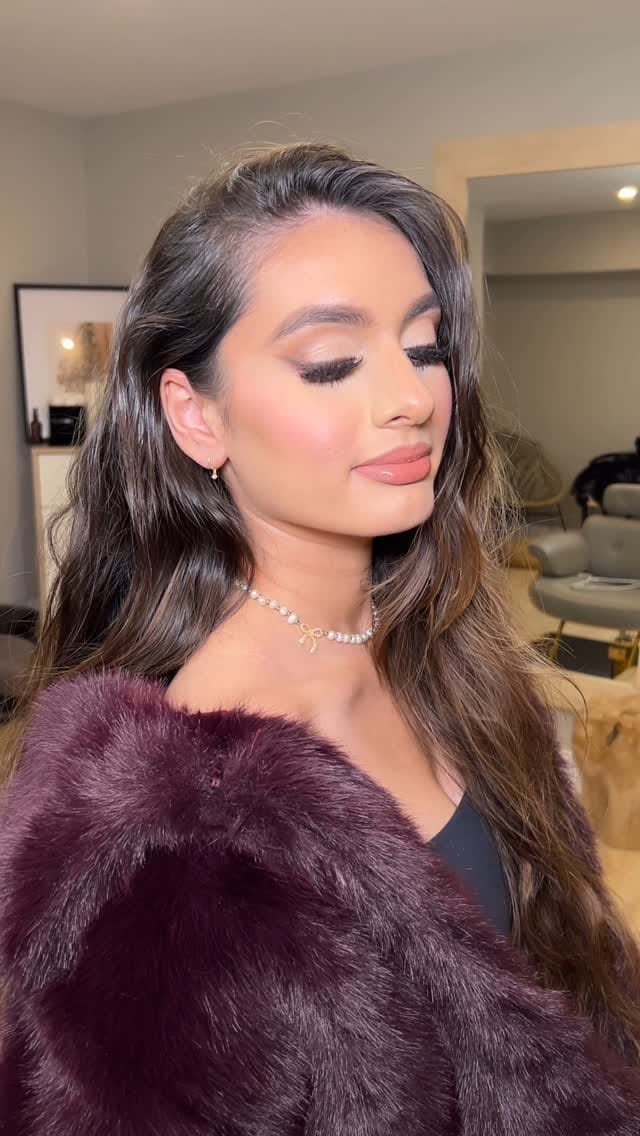 Post 10 by Jalica Kaur Rana•MAKEUP + HAIR ARTIST on Instagram (video)