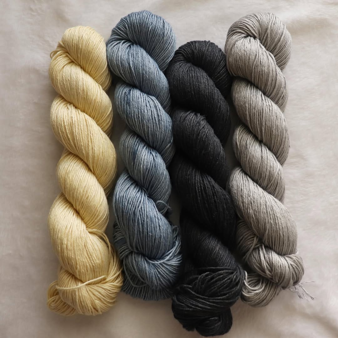 Post 4 by Antonella Iannozzi || cosyposyyarnco on Instagram (carousel)