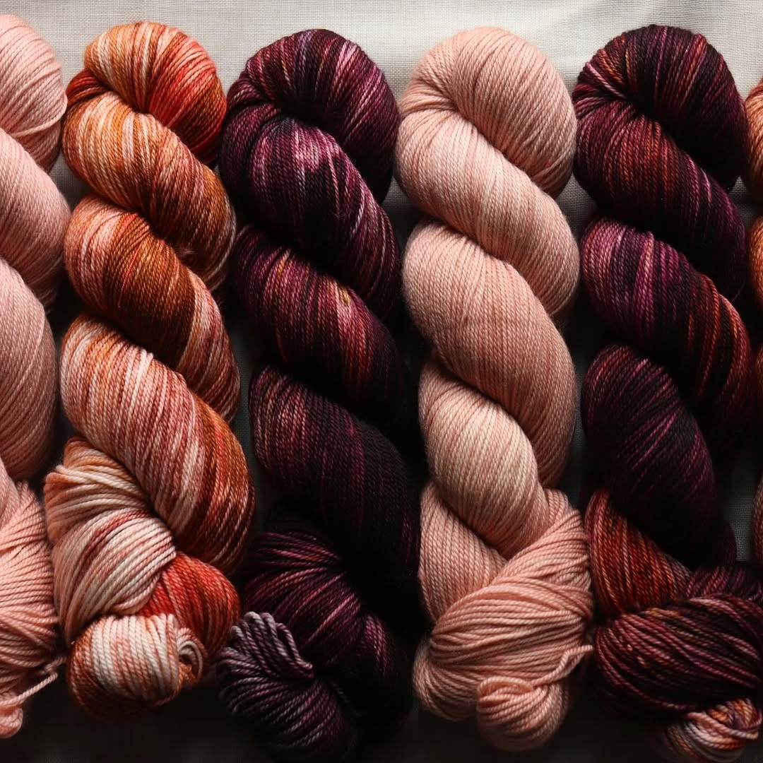 Post 7 by Antonella Iannozzi || cosyposyyarnco on Instagram (carousel)