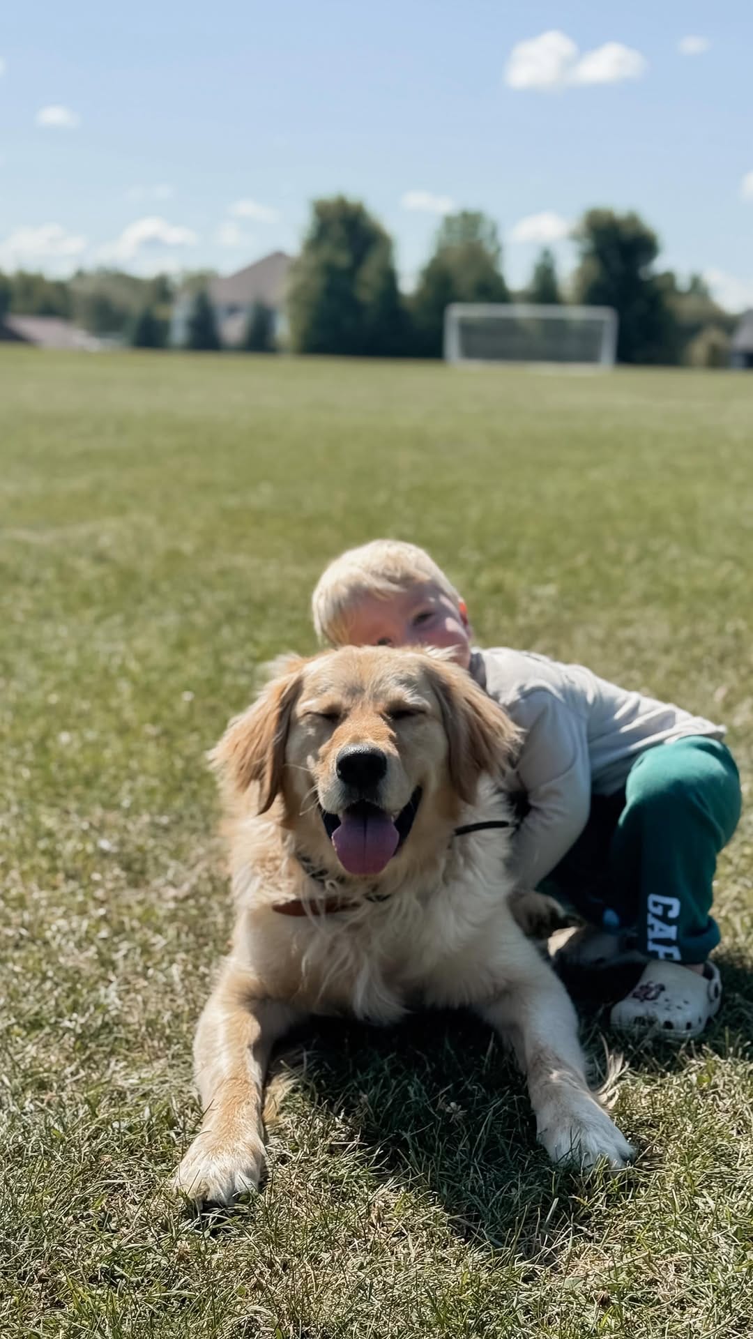Post 5 by Ally🙋🏼‍♀️ Maze, Meeka, Boone + Friends on Instagram (video)