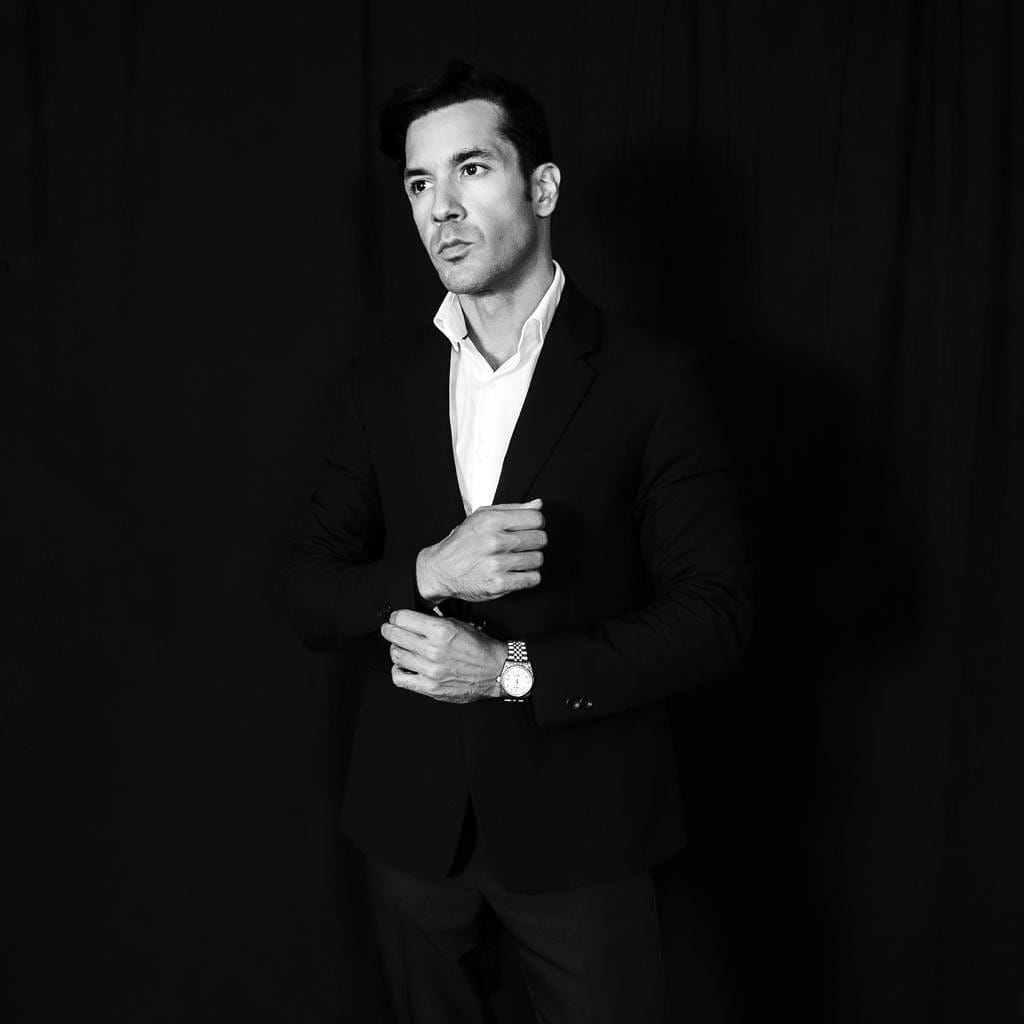 Post 7 by Dr Ariya(Ehsan)Ameri on Instagram (carousel)