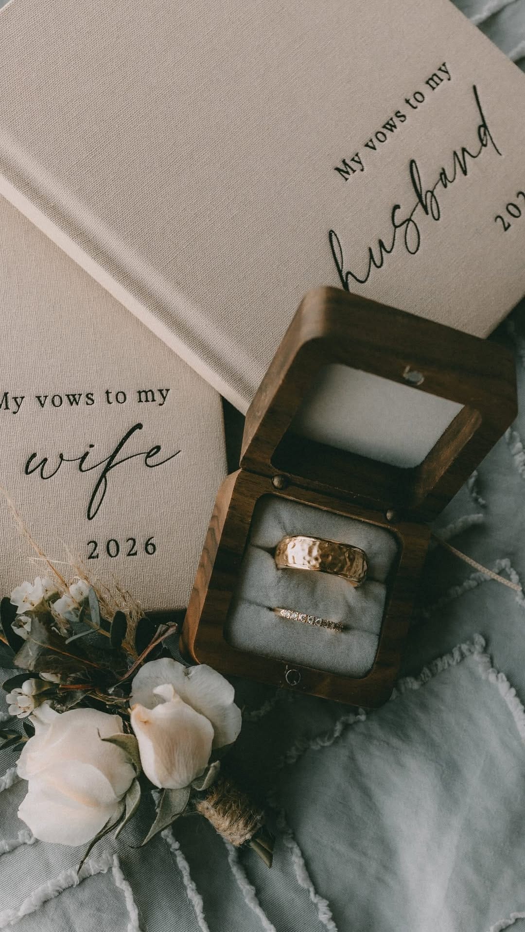 Post 6 by Amanda Coldicutt | Vancouver Wedding & Elopement Photographer on Instagram (video)