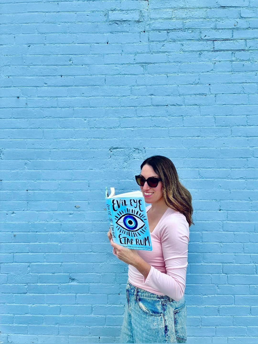 Post 6 by Alli | #bookstagram on Instagram (image)