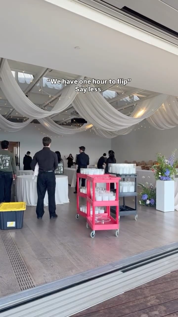 Post 7 by Lavish Liquid Bar Services on Instagram (video)
