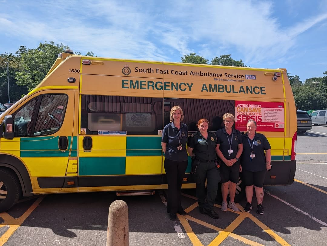 Post 3 by South East Coast Ambulance NHS on Instagram (image)