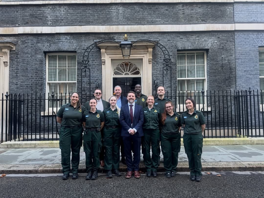 Post 10 by South East Coast Ambulance NHS on Instagram (image)