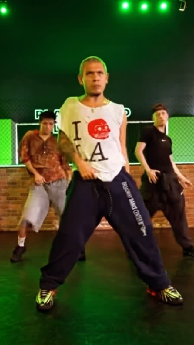Post 2 by Armando J Cruz on Instagram (video)