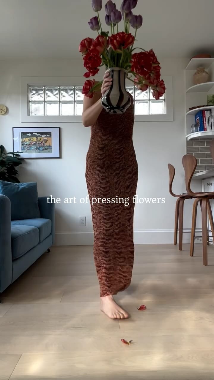 Post 2 by Vancouver Bouquet Preservation by Britt Reston on Instagram (video)