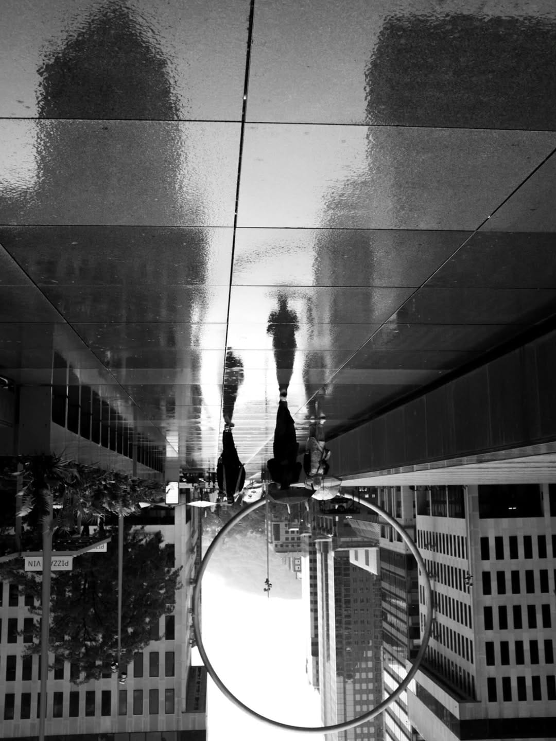 Post 2 by bnw_quebec ⚫ noir & blanc on Instagram (image)