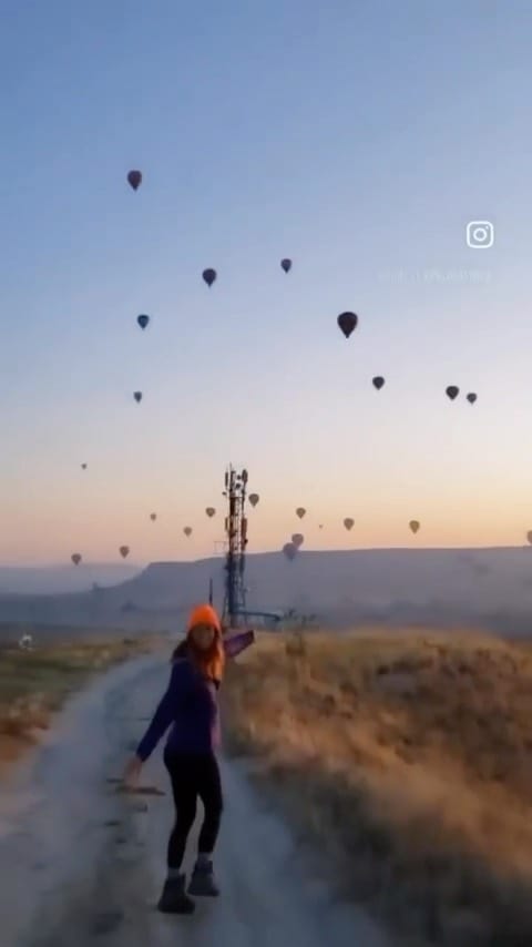 Post 4 by Quebecois En Voyage on Instagram (video)