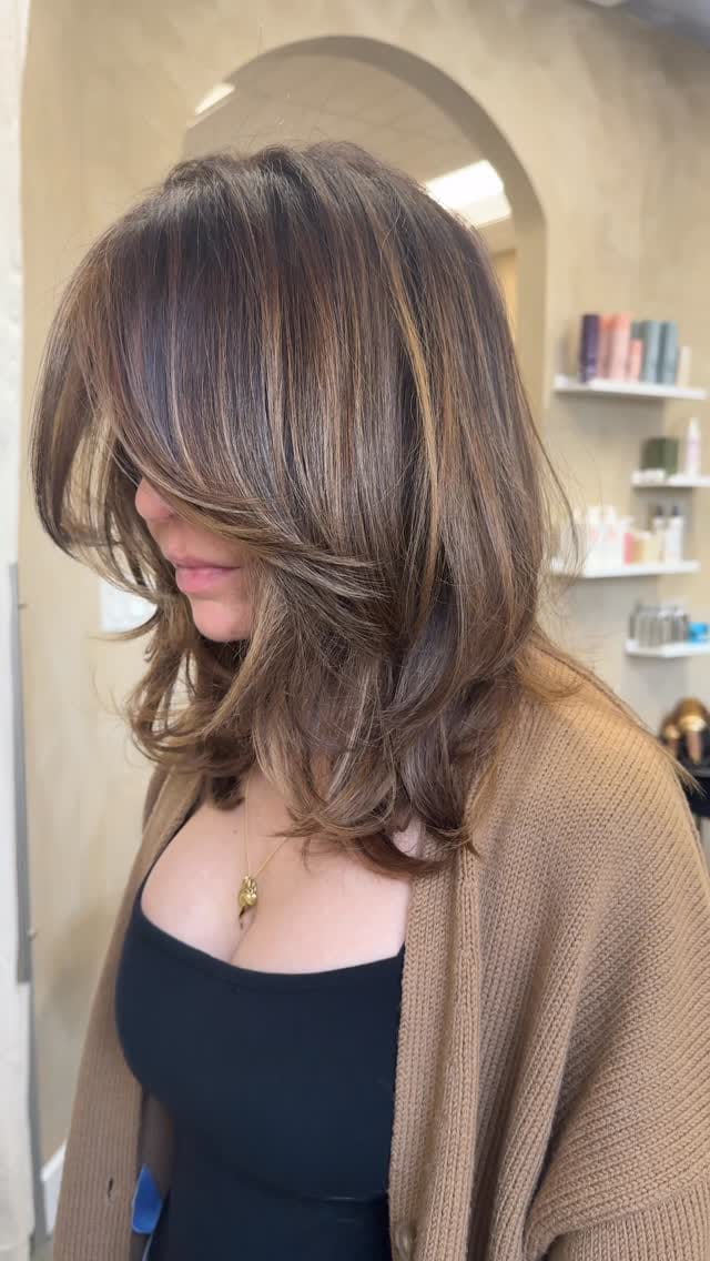 Post 3 by Tania Az | Toronto Hair on Instagram (video)