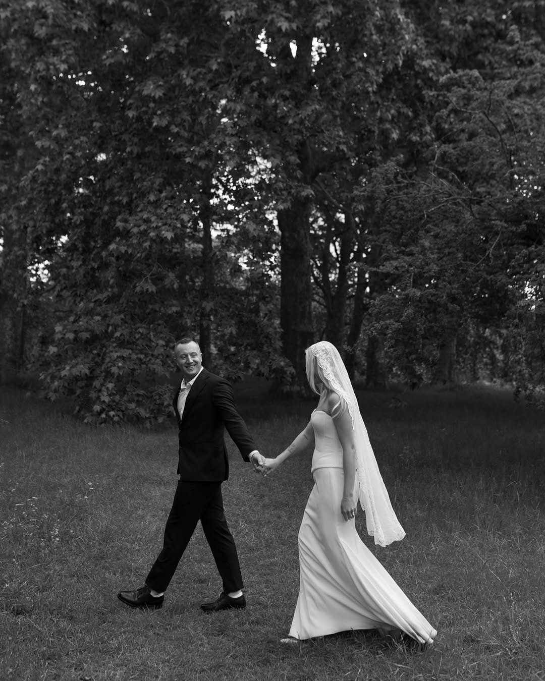 Post 1 by Taylar Jayde | UK & Destination Wedding Photographer on Instagram (carousel)