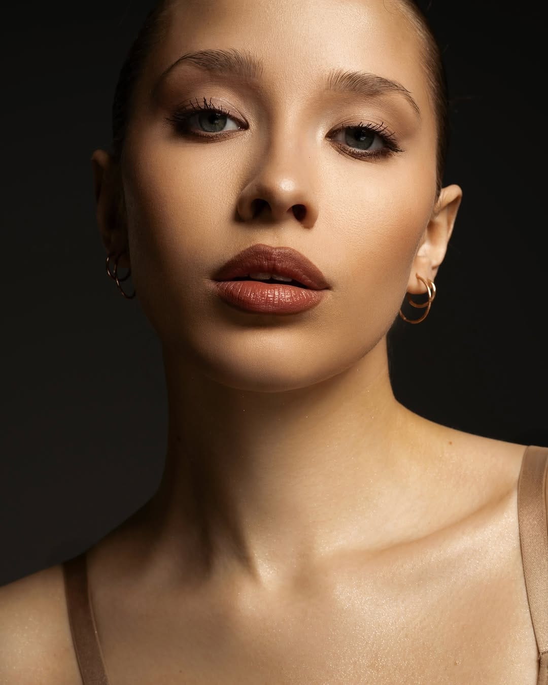Post 5 by Anna Panaseyko🇺🇦 PHOTOGRAPHER TORONTO 📸 on Instagram (carousel)