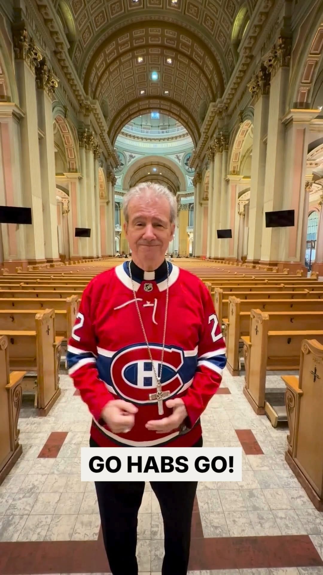 Post 8 by Église catholique à Montréal on Instagram (video)