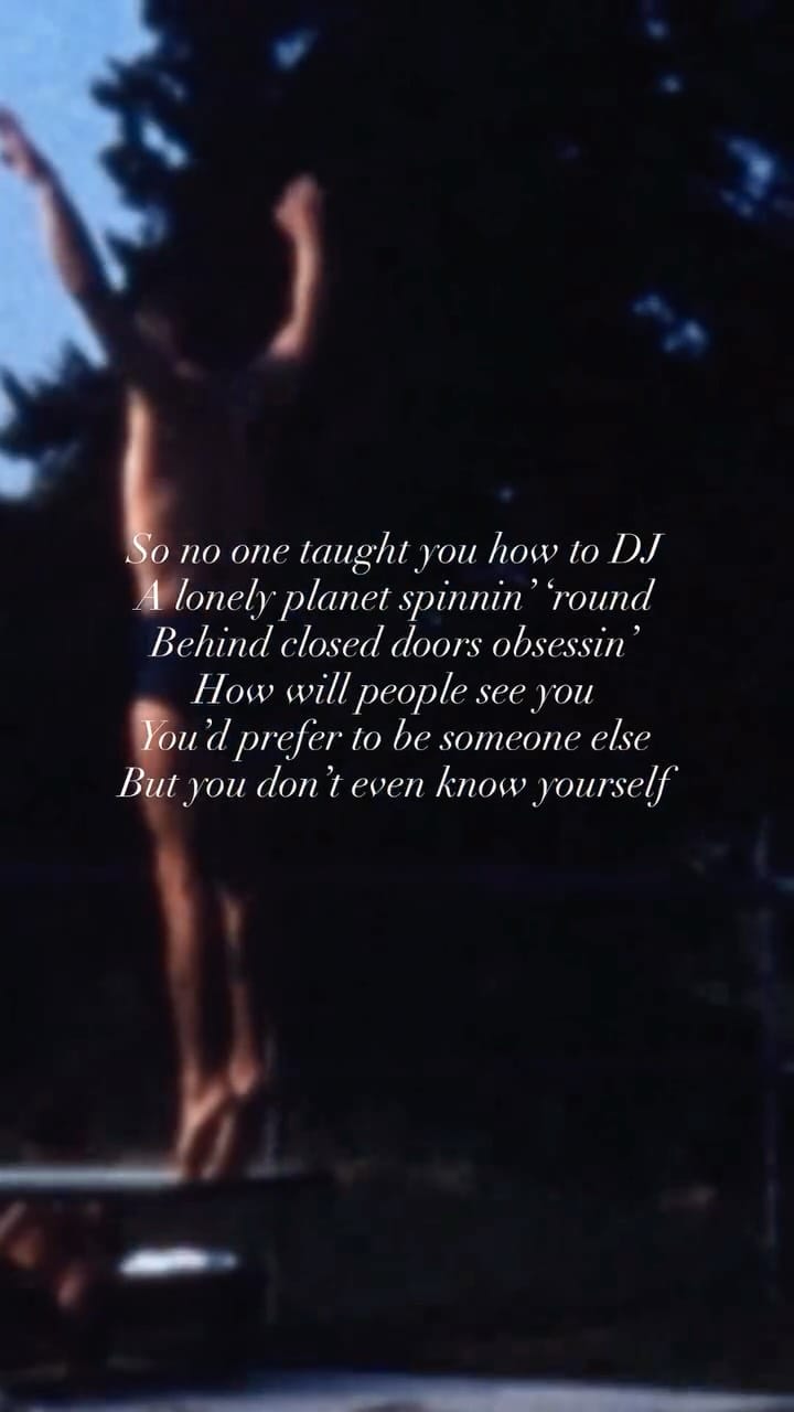 Post 3 by Olivia Ridgely on Instagram (video)