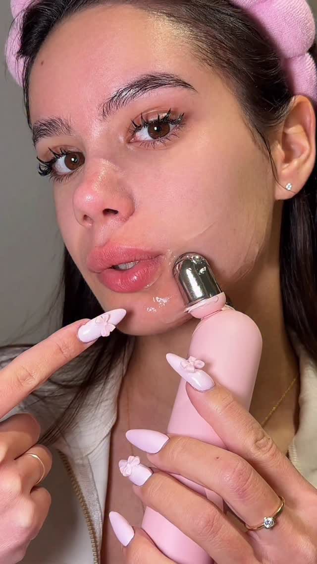 Post 3 by Kaitlyn Fall Beauty on Instagram (video)