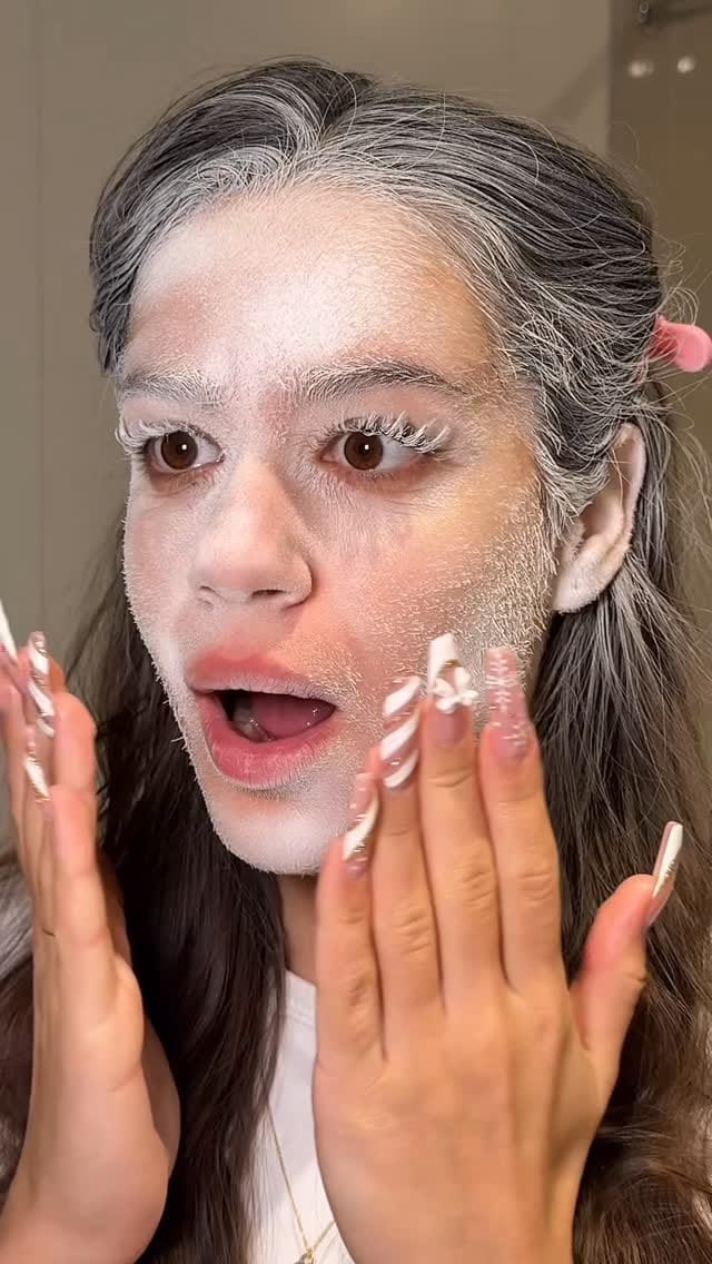 Post 9 by Kaitlyn Fall Beauty on Instagram (video)