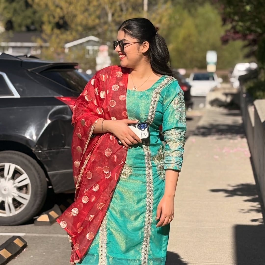 Post 8 by Taranjot Kaur on Instagram (carousel)