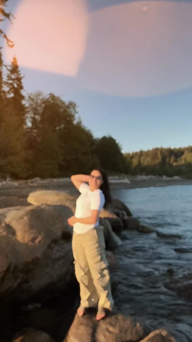 Post 4 by Taranjot Kaur on Instagram (video)