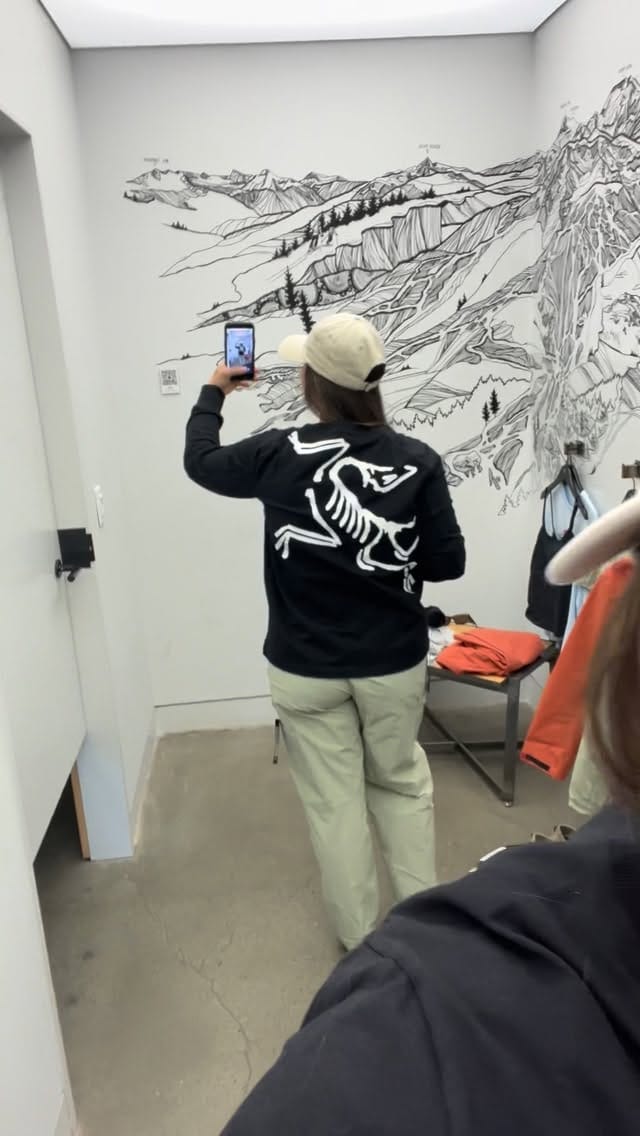 Post 4 by Zessel Designs on Instagram (video)