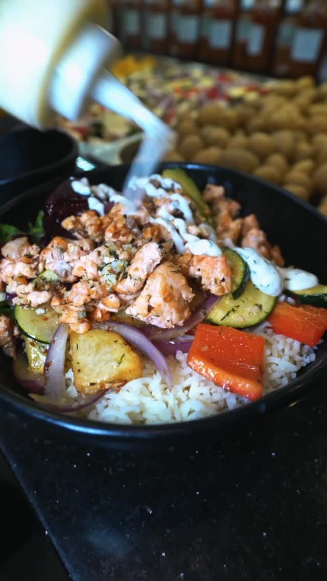 Post 7 by Samake Fish & Seafood on Instagram (video)
