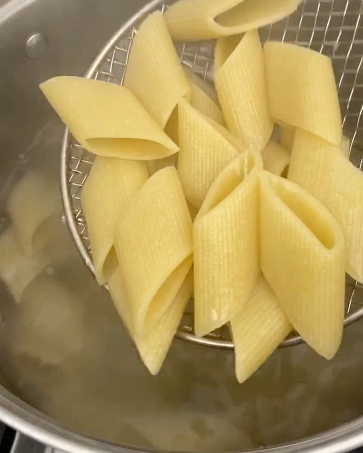 Post 3 by Sprezza Foods on Instagram (video)
