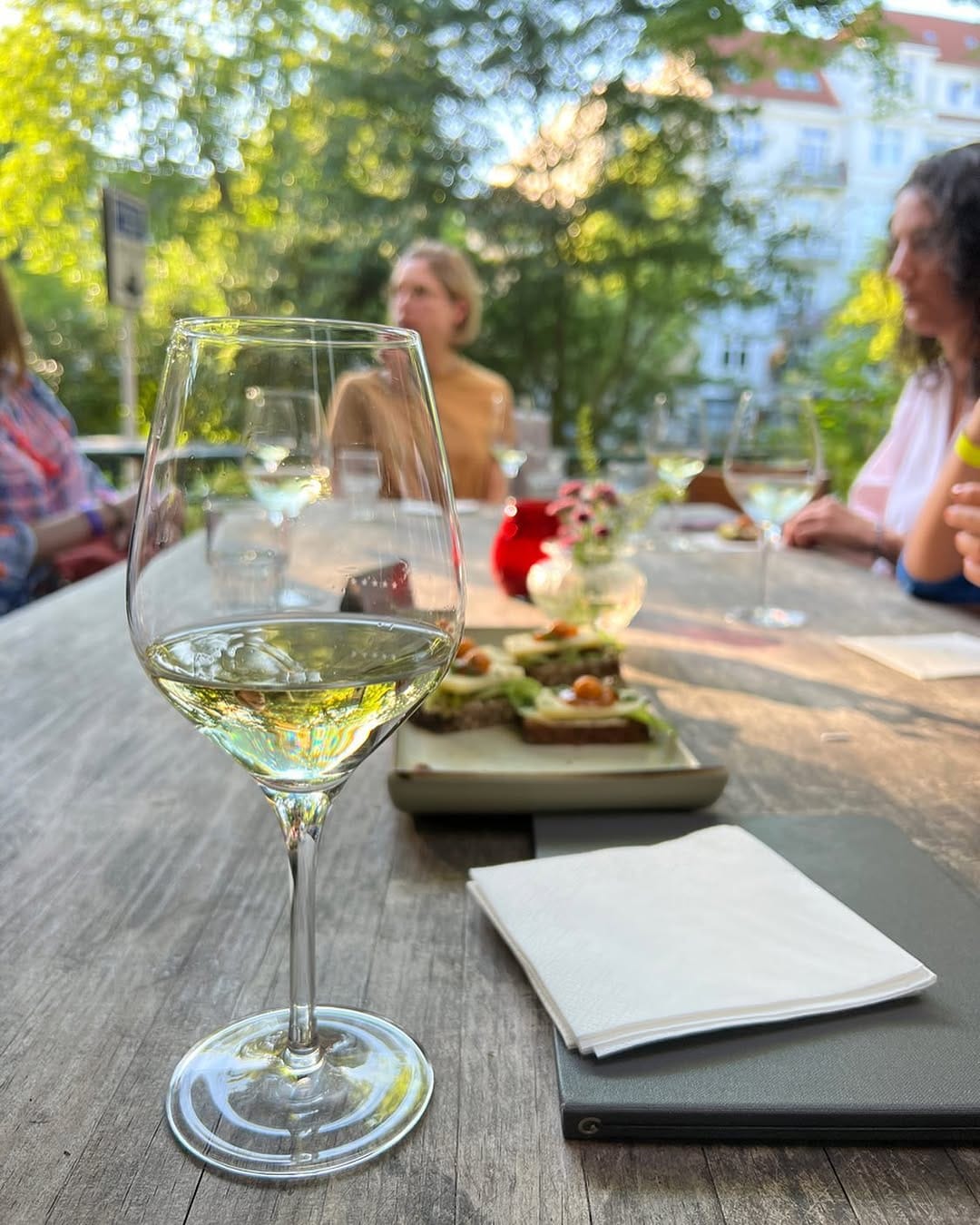 Post 8 by Best Hamburg Restaurant Reviews on Instagram (image)