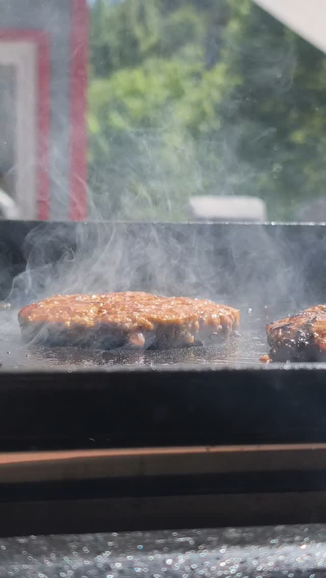 Post 4 by Säääsch's Soulfood on Instagram (video)