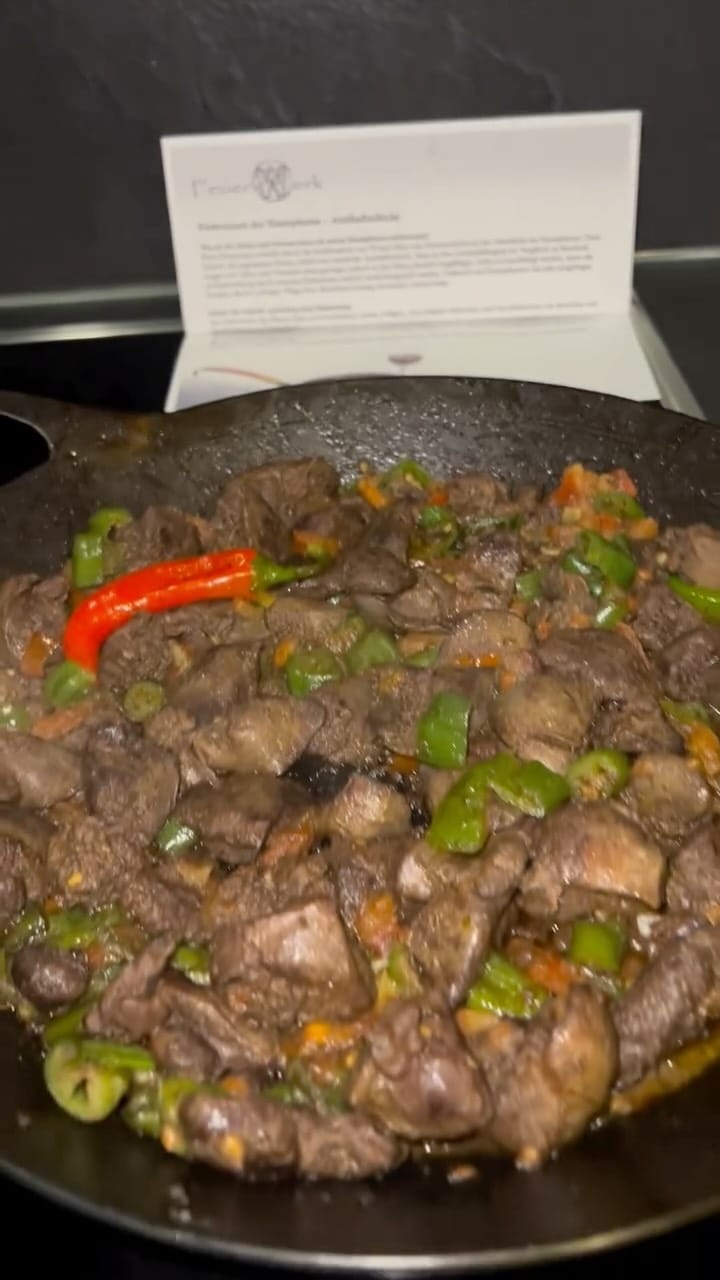 Post 9 by Türkische Küche Gülün Mutfağı on Instagram (video)