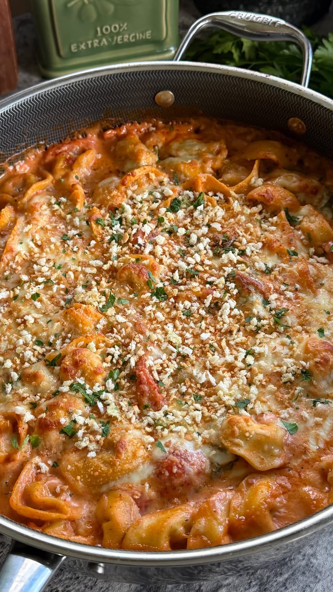 Post 4 by Crumble Cookware 🍲 on Instagram (video)