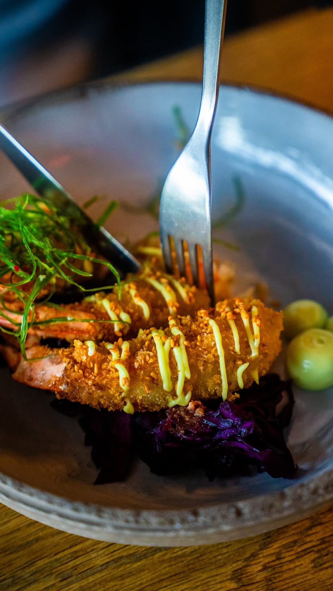 Post 8 by am kai | restaurant. seafood. drinks. elbblick. (Au Quai) on Instagram (video)